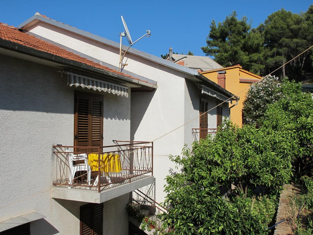 Guest House Jelsa Jelsa  Quarto foto